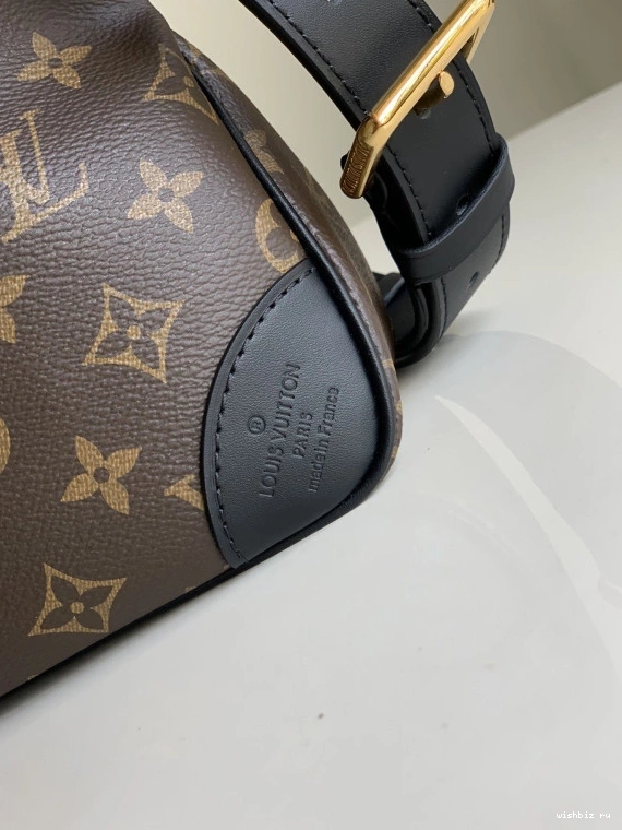 WIS ODÉON VUITTON LOUIS MM 0902